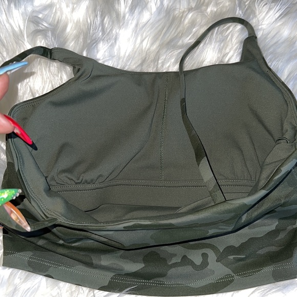 Camo Workout Crop Top XS - Picture 3 of 4